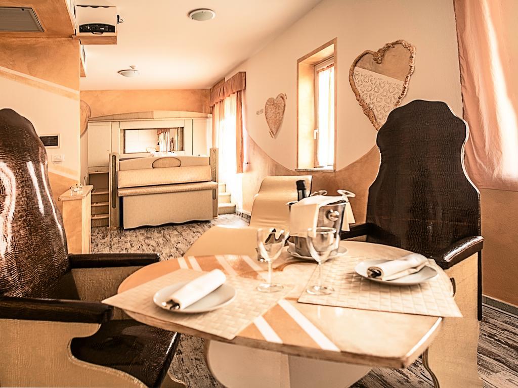 Hotel Butterfly - We Suite Torre del Lago Puccini Εξωτερικό φωτογραφία